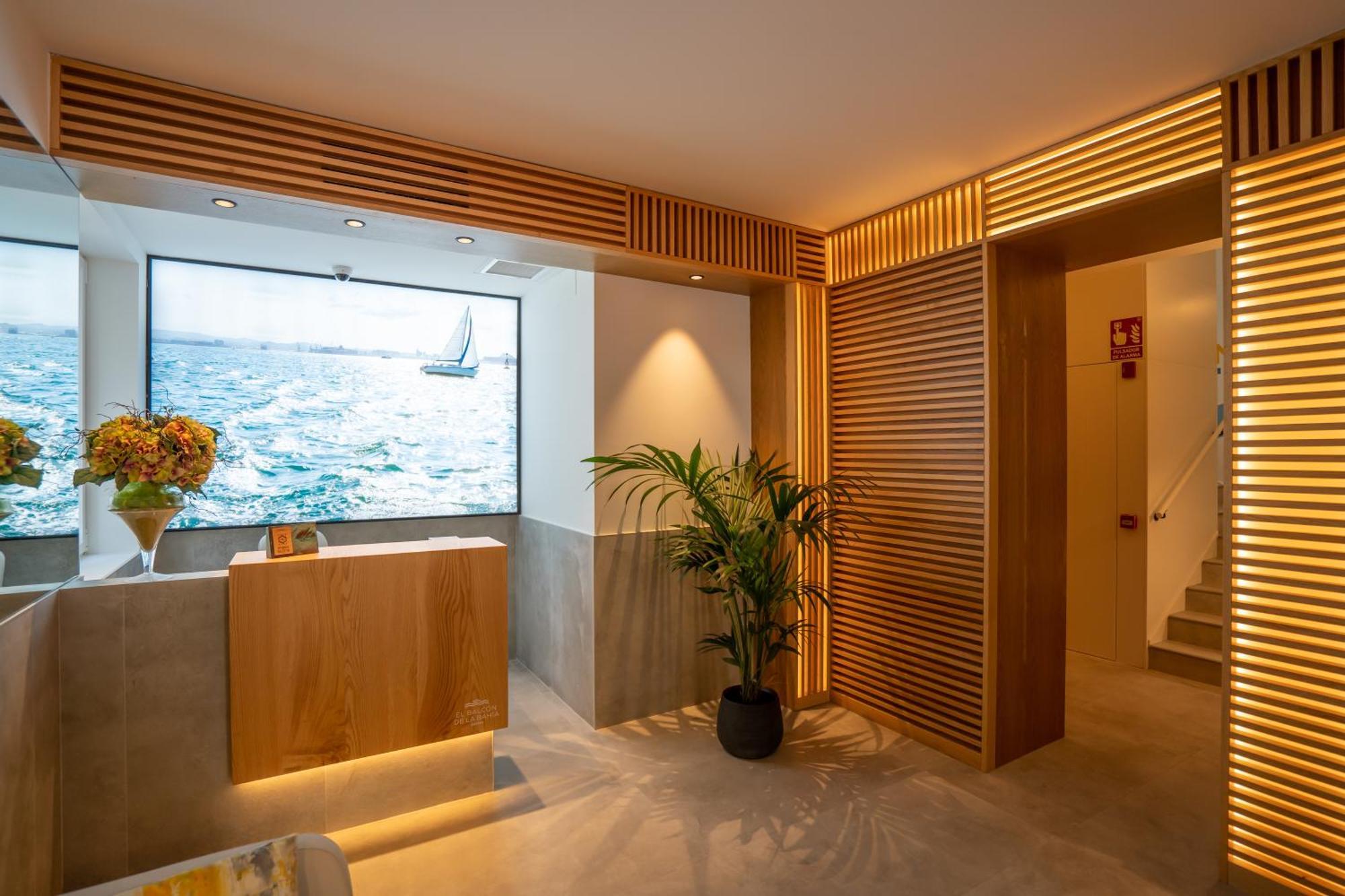 Sercotel El Balcon De La Bahia Suites Santander Exterior photo